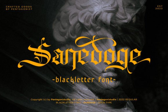 Sandoge: A Vintage Display Typeface Inspired By Blackletter